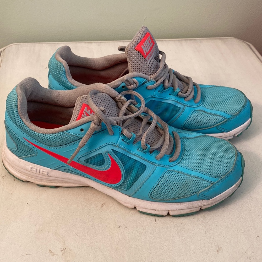 Nike Air Relentless Reslon 3 neon shoes